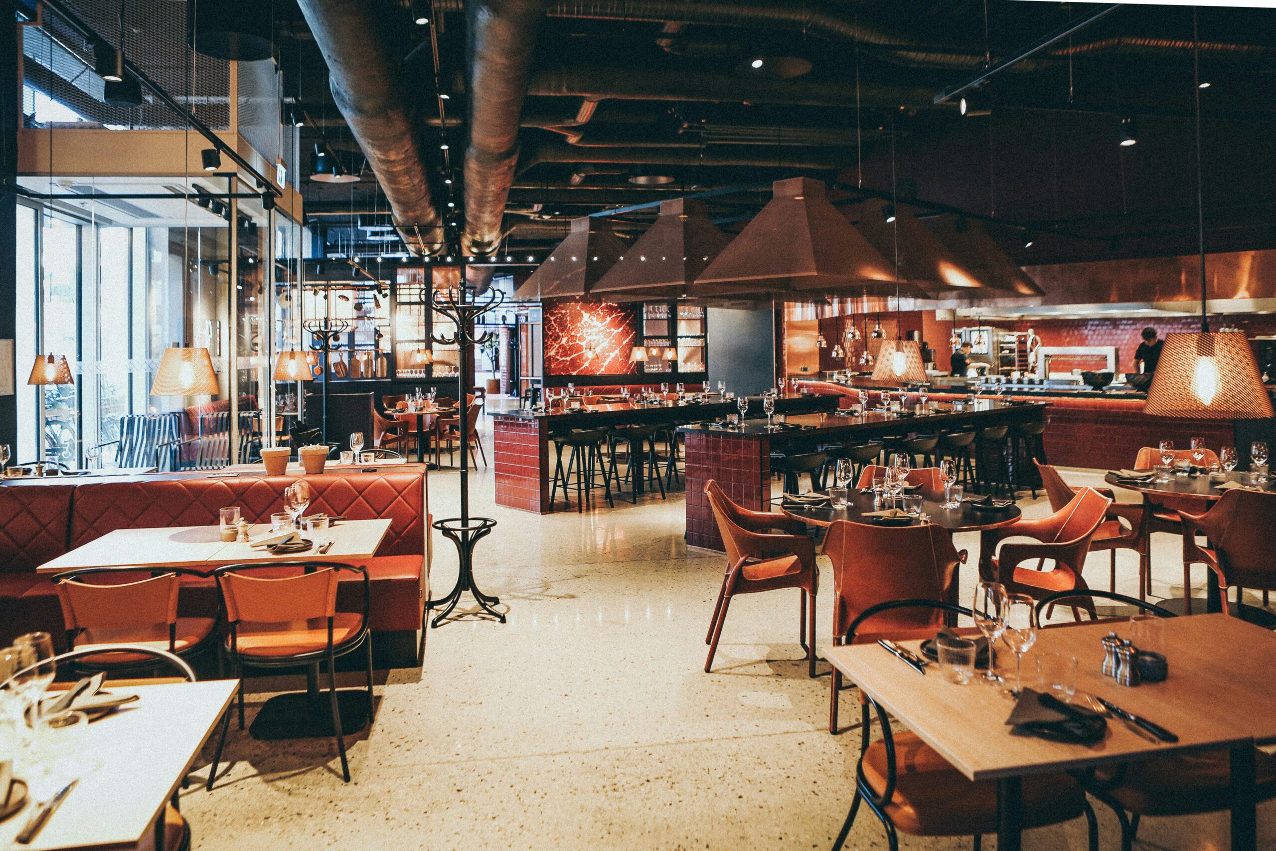 Yeni Restoran Açarken Teknoloji Rehberi Yeni Restoran Açarken Teknoloji Rehberi